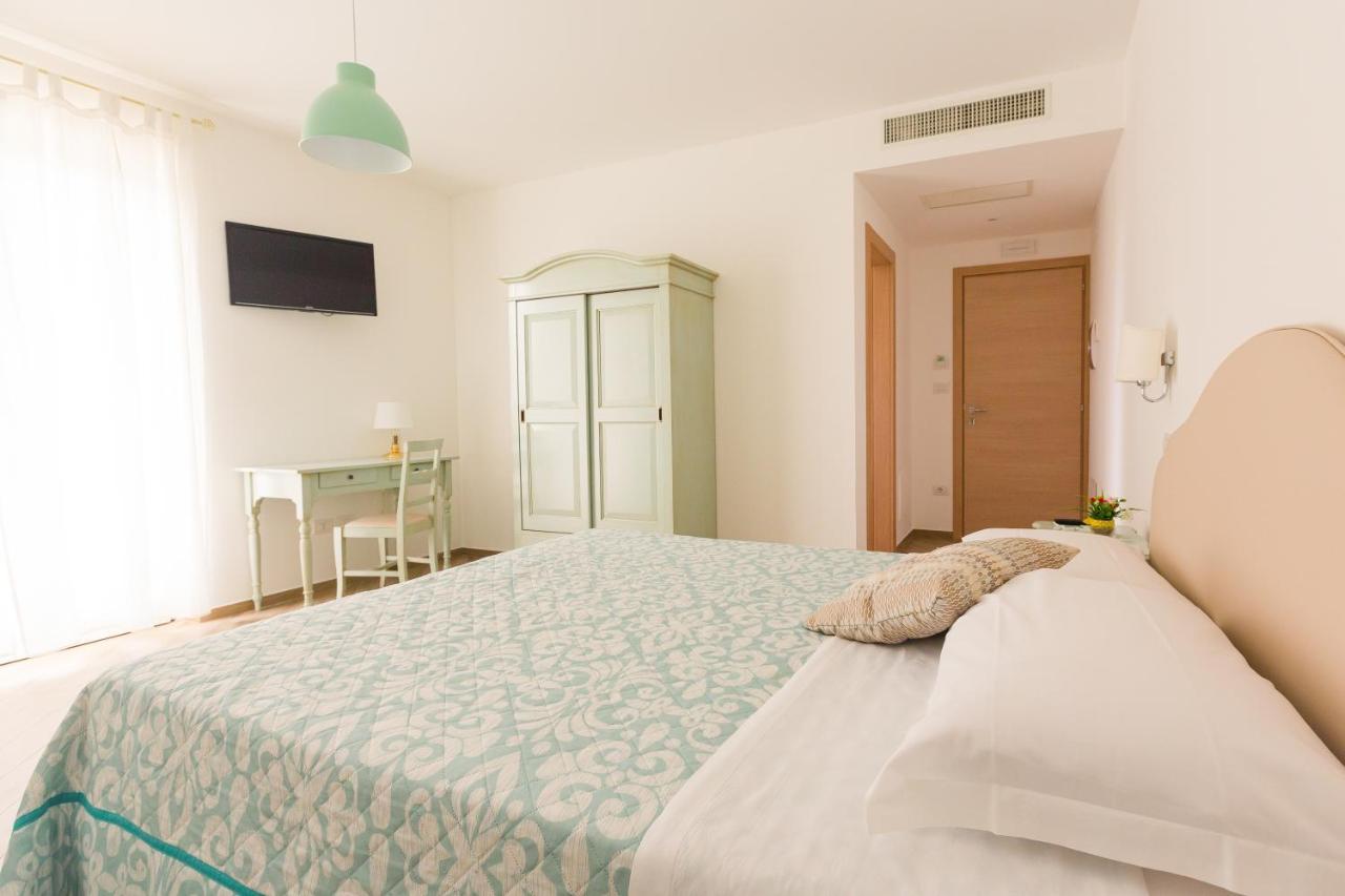 B&B Toma' Pagliare ภายนอก รูปภาพ